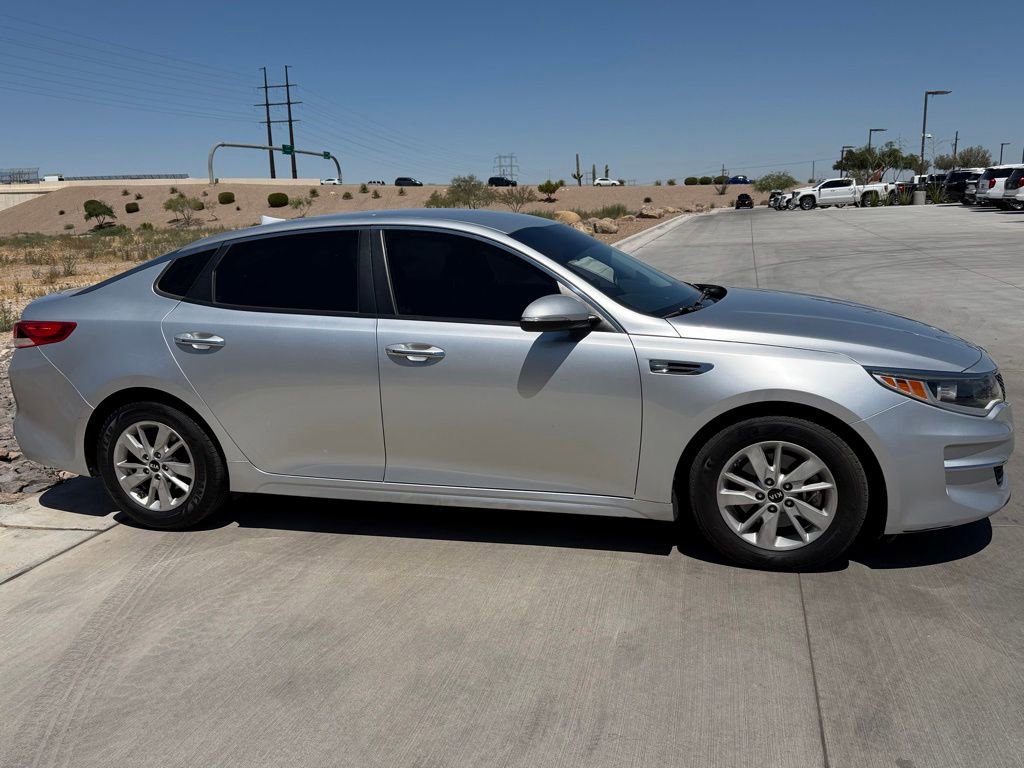 Used 2018 Kia Optima LX FWD image 5