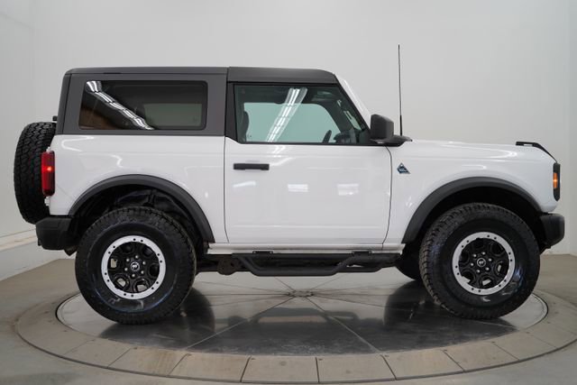 Used 2022 Ford Bronco Black Diamond w/ Sasquatch Package image 5