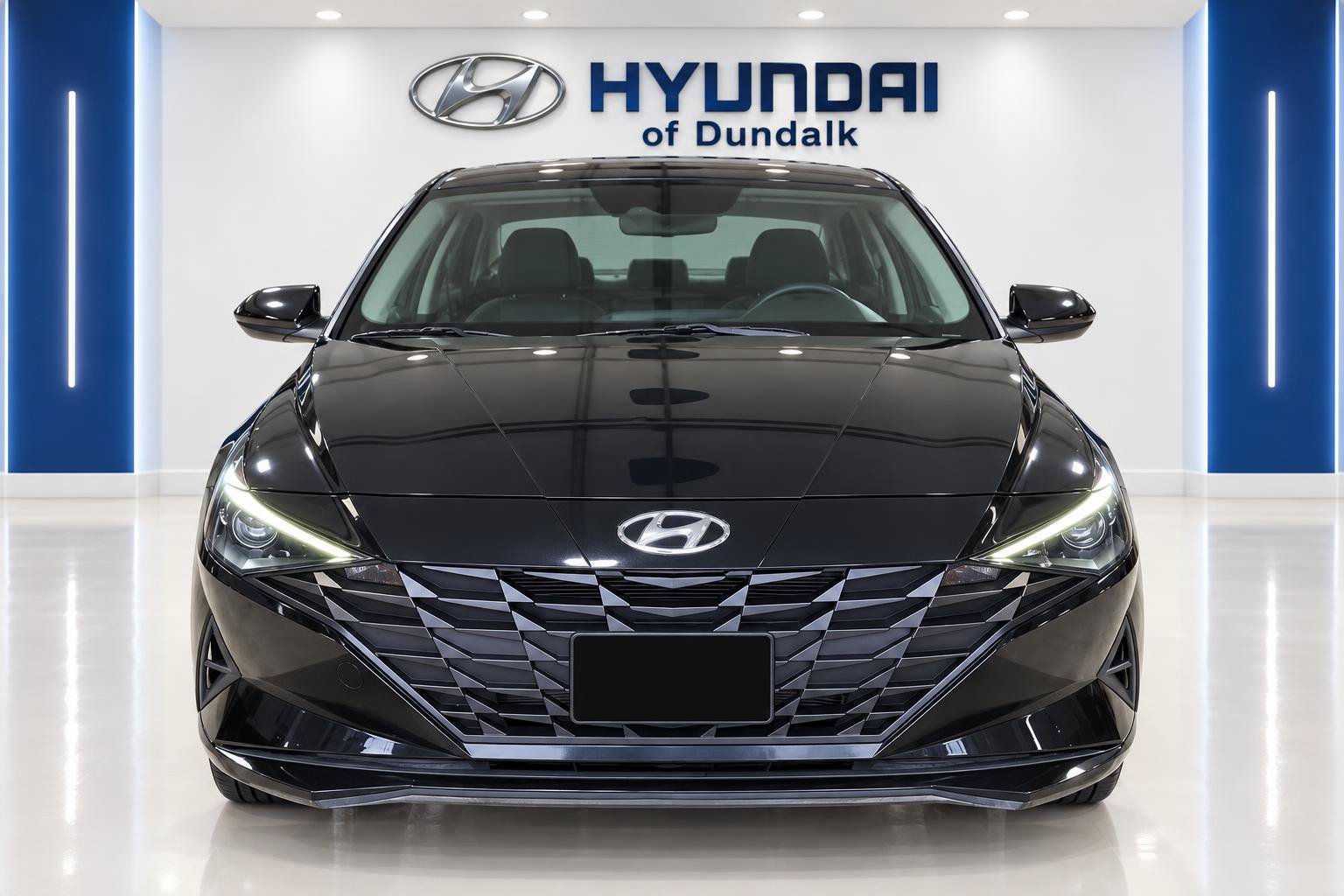 Used 2022 Hyundai Elantra SE FWD image 5