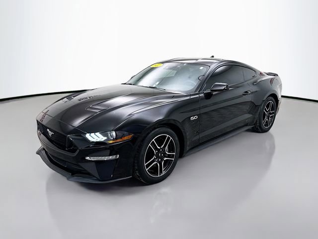 Used 2022 Ford Mustang GT Premium image 3