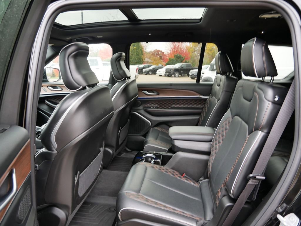 Certified 2022 Jeep Grand Cherokee L Summit w/ Advanced Protech Group IV image 39