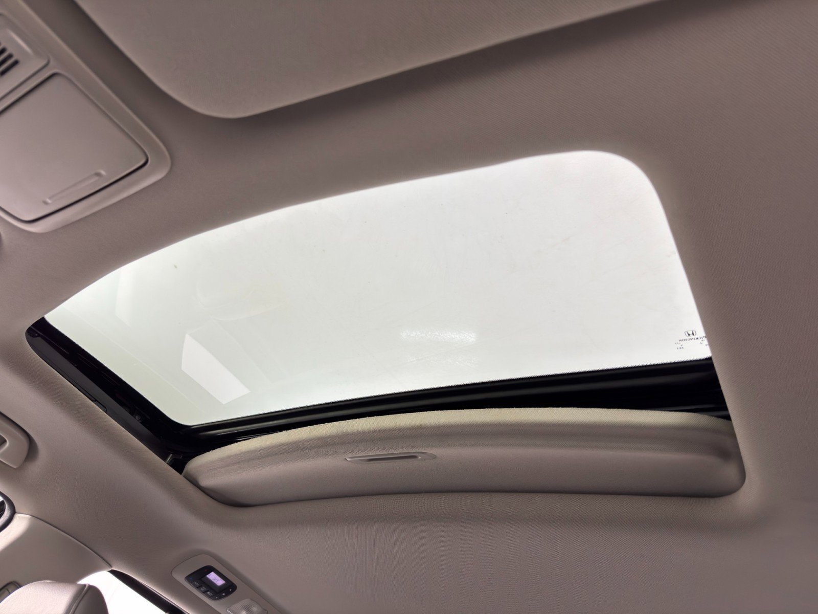 Used 2015 Honda Odyssey EX-L image 11