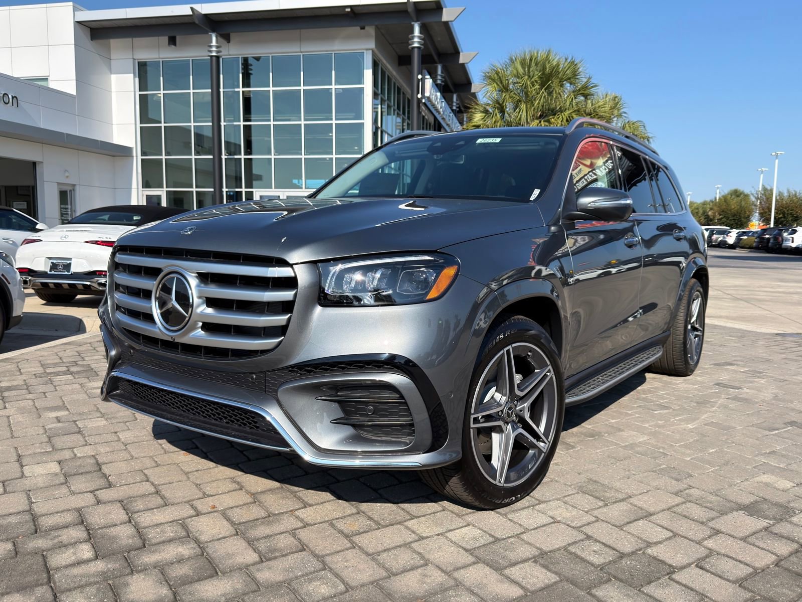 New 2026 Mercedes-Benz GLS 450 4MATIC 360° Tour