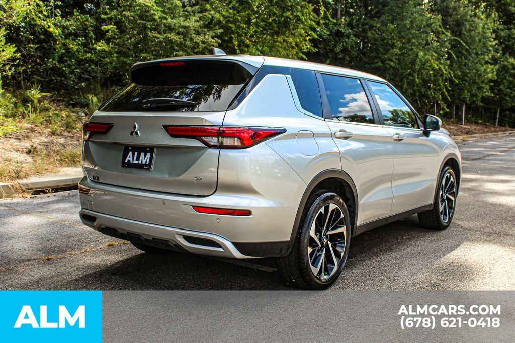 Used 2024 Mitsubishi Outlander SE FWD image 5