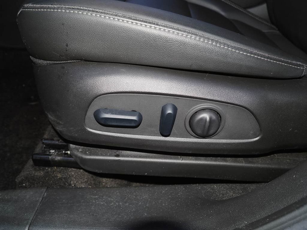 Certified 2023 Chevrolet TrailBlazer ACTIV w/ Sun and Liftgate Package image 25