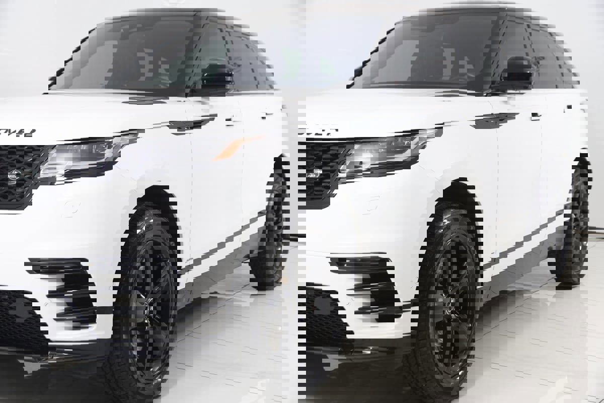 Used 2021 Land Rover Range Rover Velar R-Dynamic S image 52