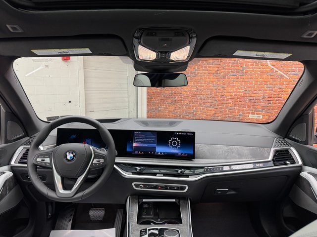 Used 2026 BMW X5 xDrive40i w/ Premium Package AWD/4WD image 12