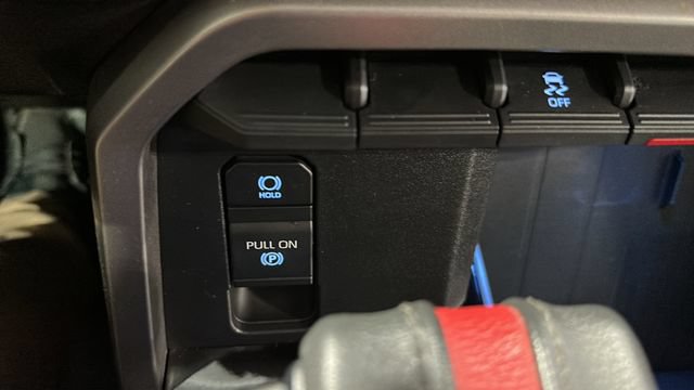 Used 2022 Toyota Tundra SR5 AWD/4WD image 19