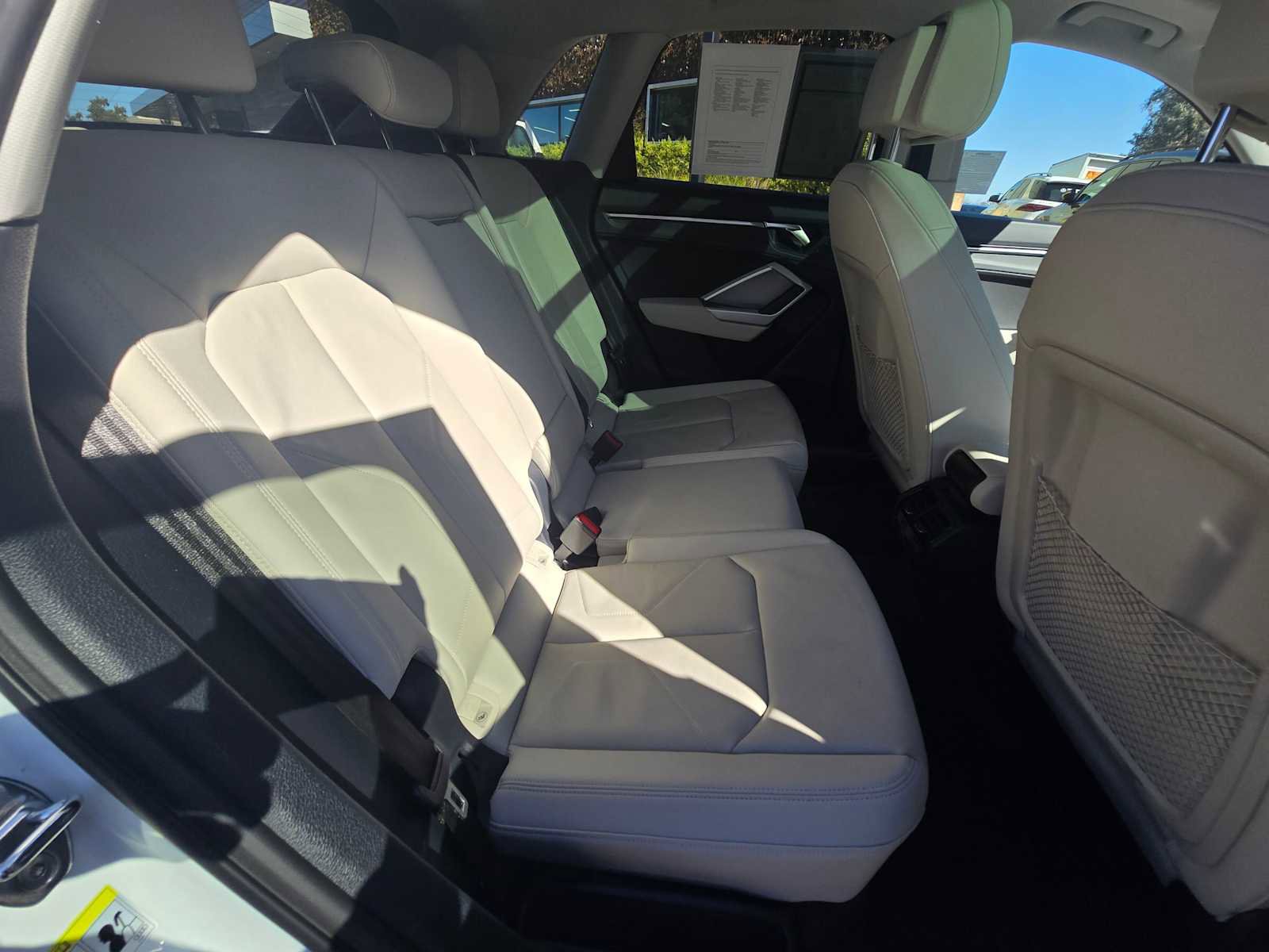 Used 2023 Audi Q3 2.0T Premium Plus w/ Premium Plus Package image 14