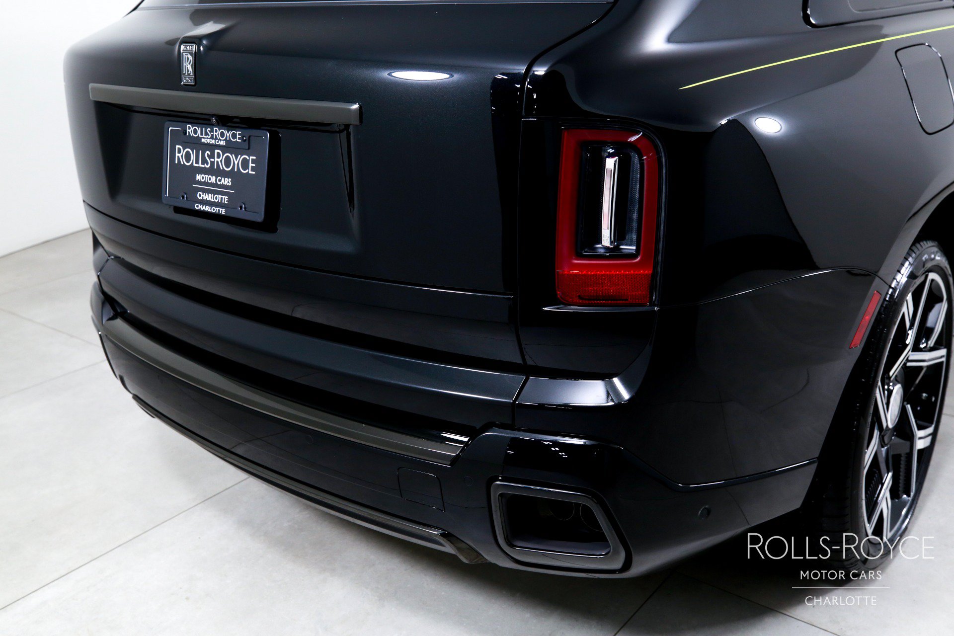 New 2027 Rolls-Royce Cullinan Black Badge AWD/4WD image 48