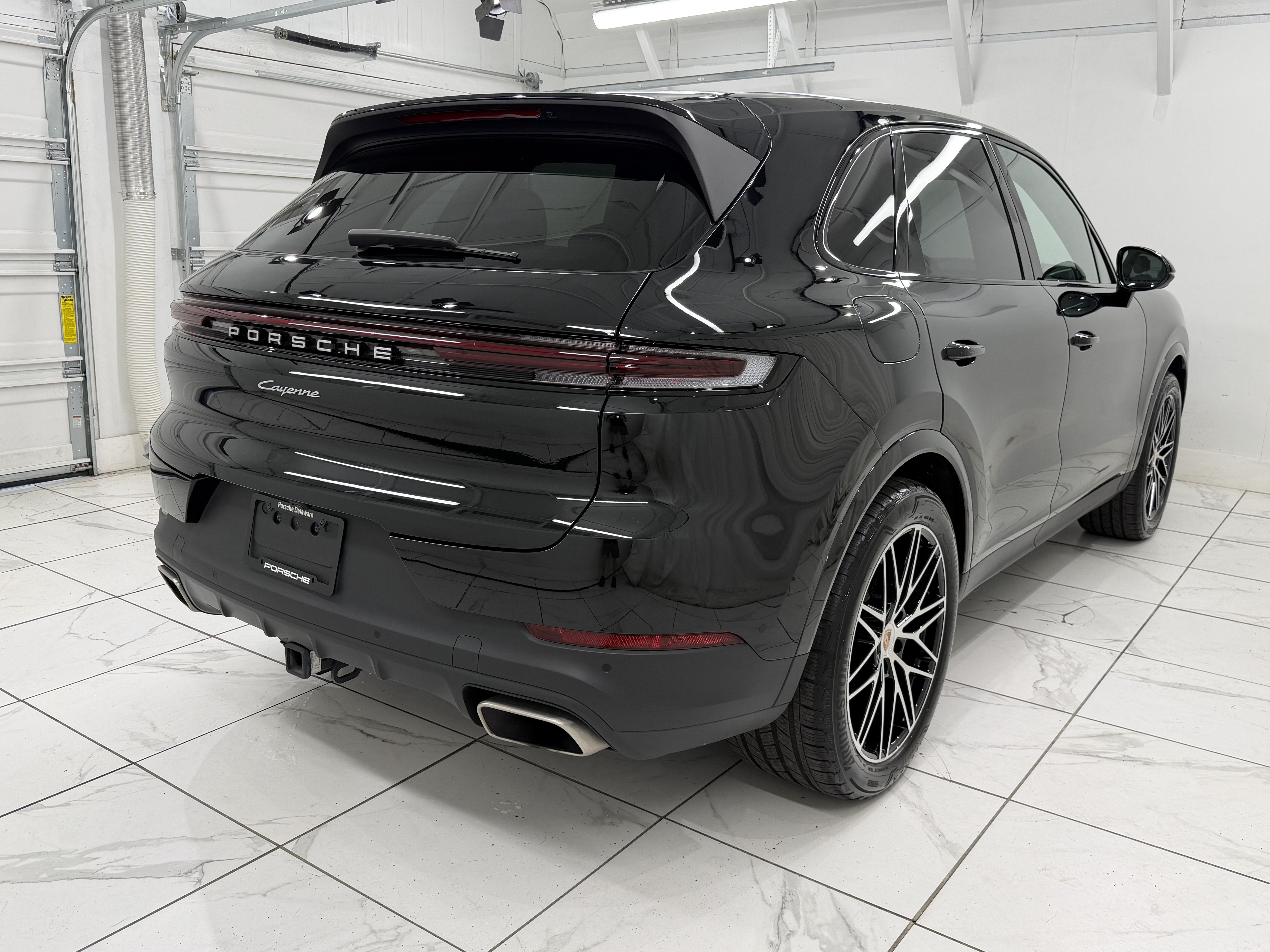 Certified 2026 Porsche Cayenne AWD/4WD image 12