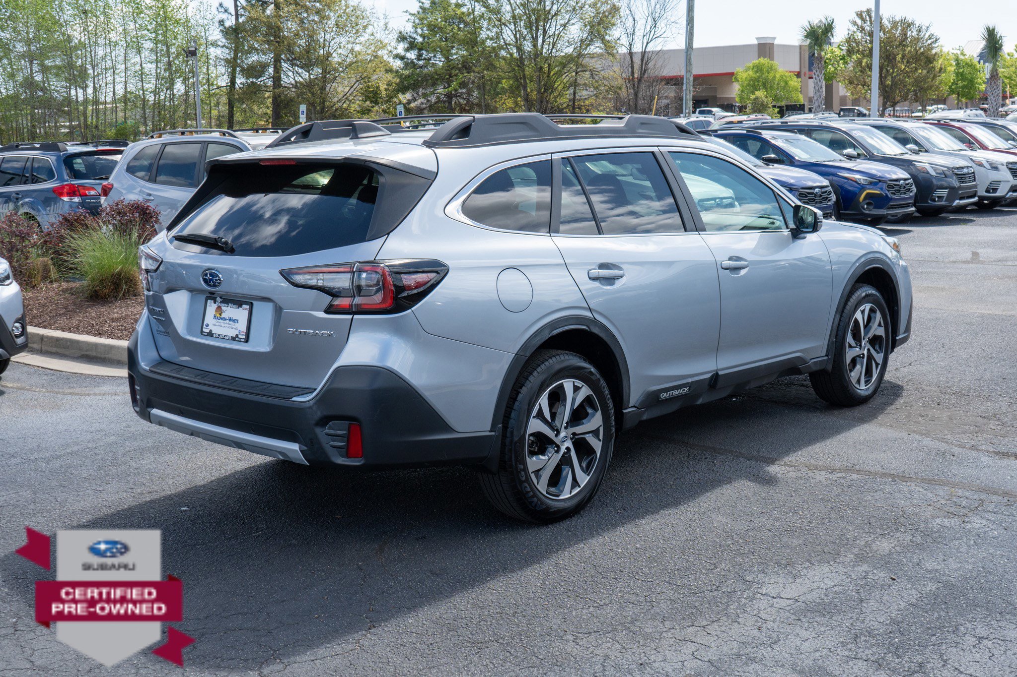 Used 2020 Subaru Outback Limited w/ Popular Package #2 image 3