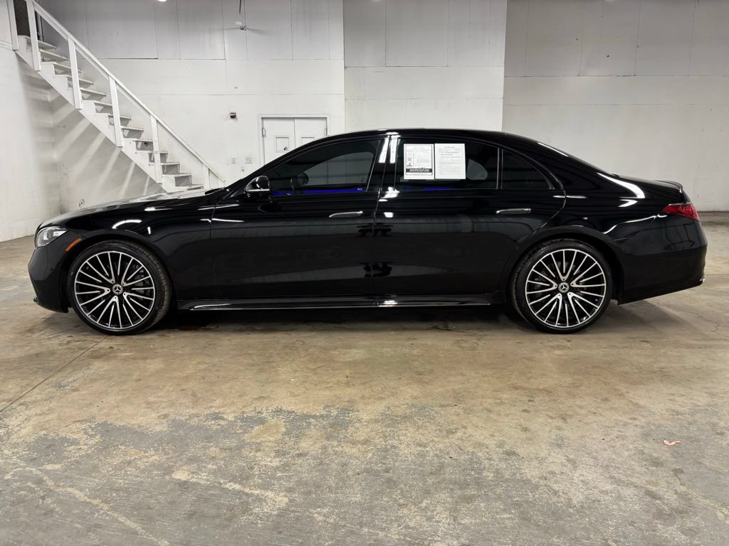 Certified 2023 Mercedes-Benz S 500 4MATIC w/ AMG Line image 5