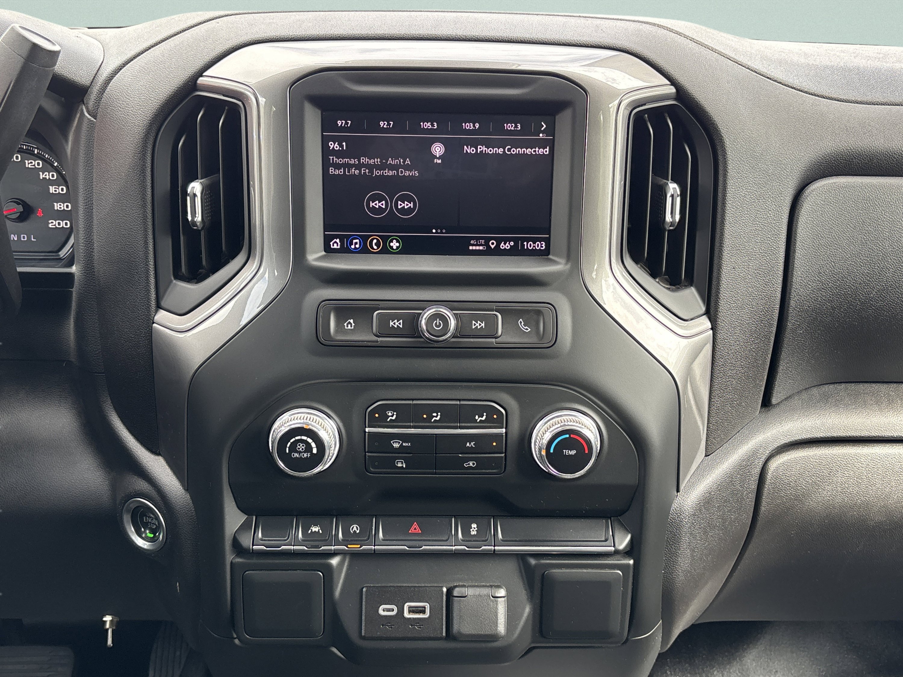 Used 2024 GMC Sierra 1500 Pro w/ Fleet Convenience Package AWD/4WD image 18