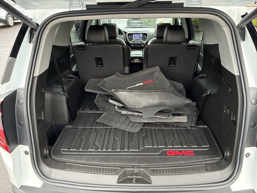 Used 2023 GMC Acadia AT4 image 23