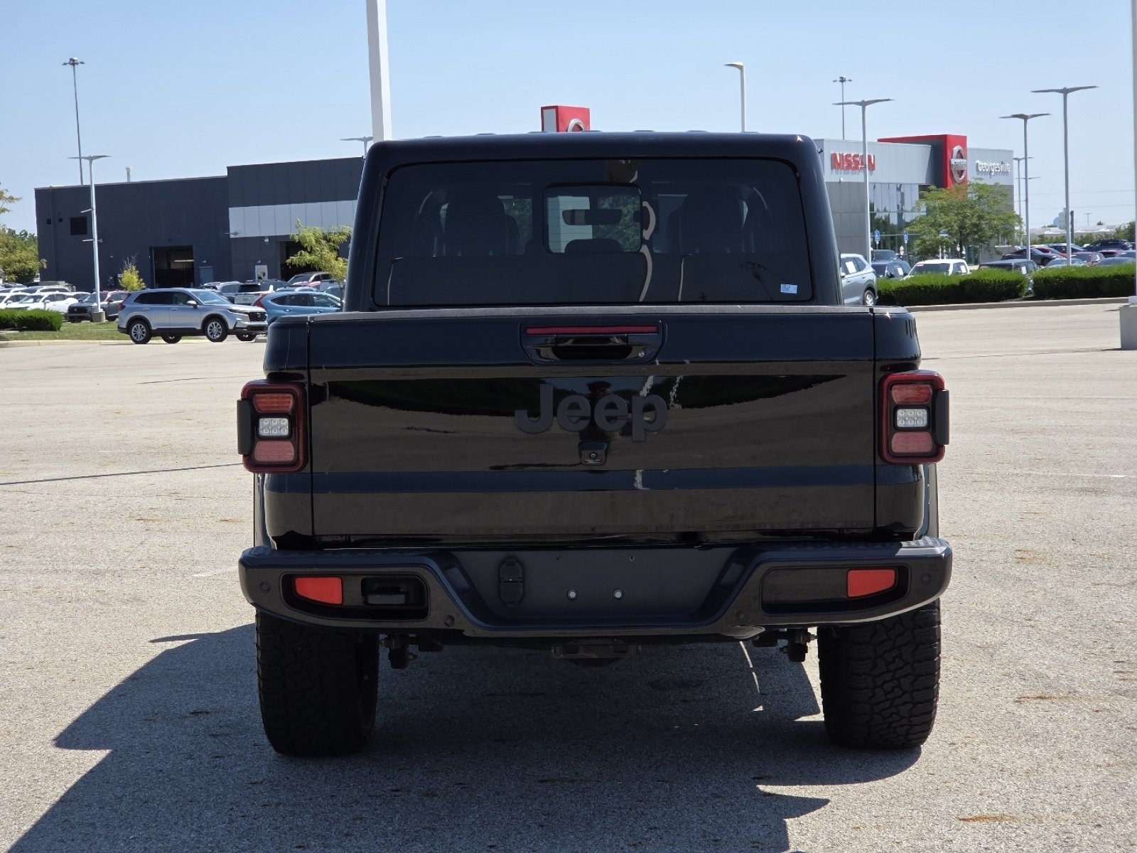 Used 2022 Jeep Gladiator Overland AWD/4WD image 15