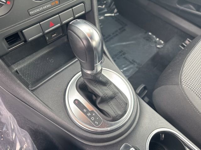 Used 2018 Volkswagen Beetle 2.0T S image 26