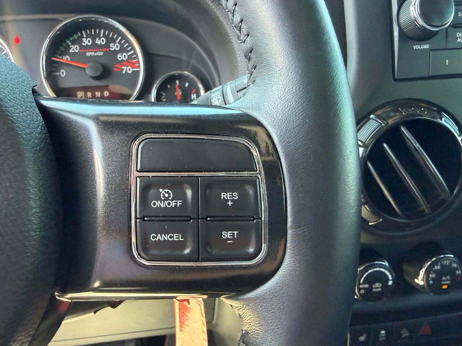 Used 2017 Jeep Wrangler Rubicon AWD/4WD image 19