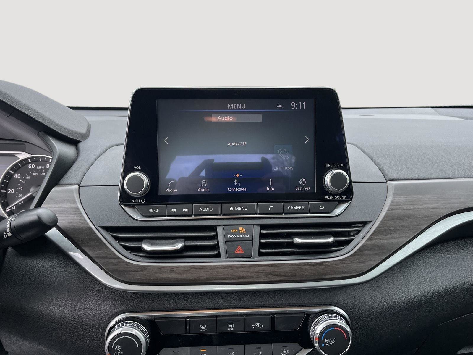 Certified 2025 Nissan Altima 2.5 SV image 24