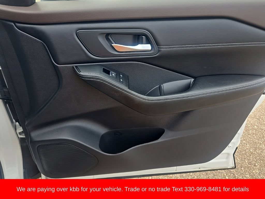 Used 2023 Nissan Rogue SL w/ SL Premium Package AWD/4WD image 28