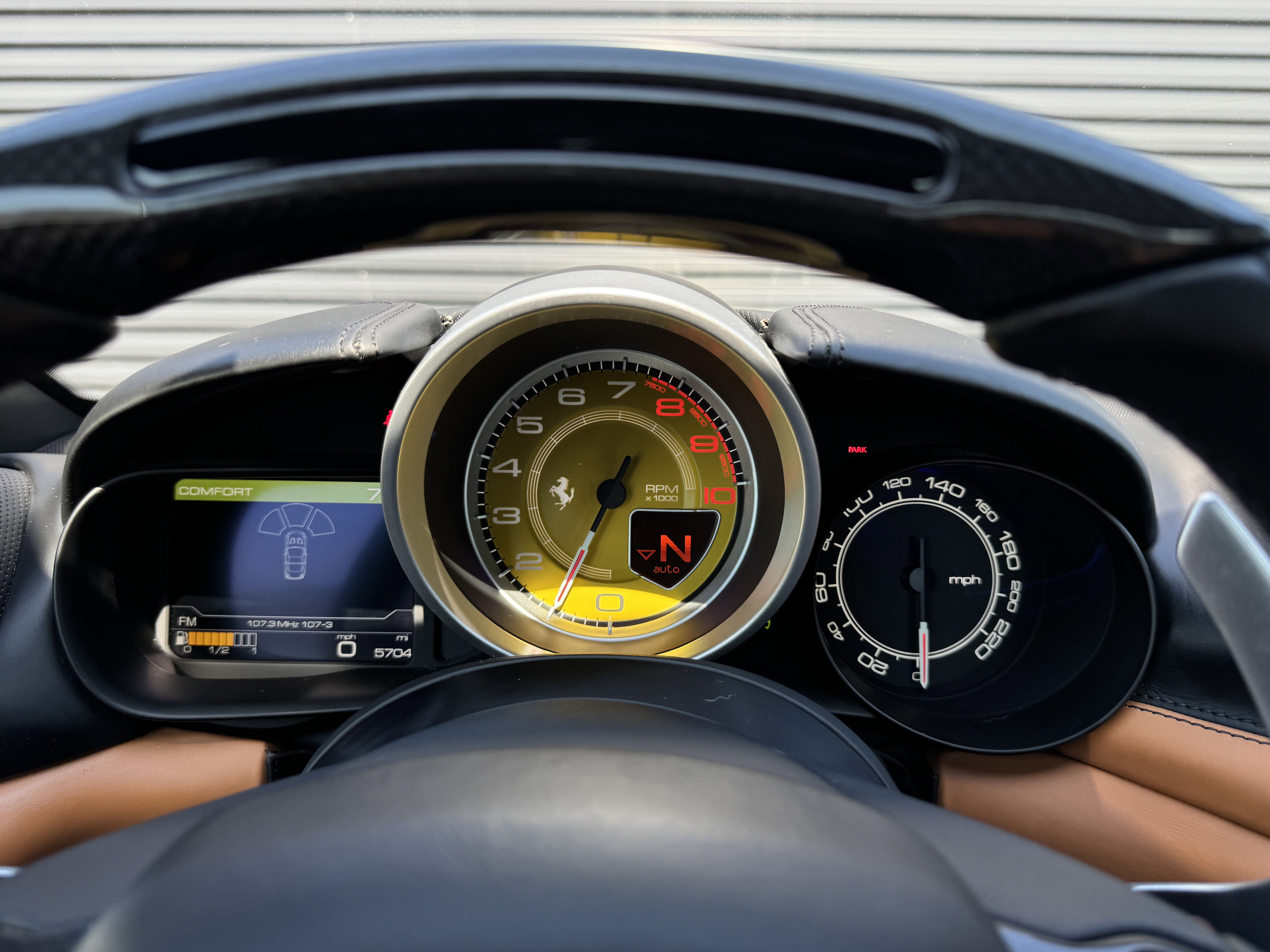 Used 2017 Ferrari California T image 31