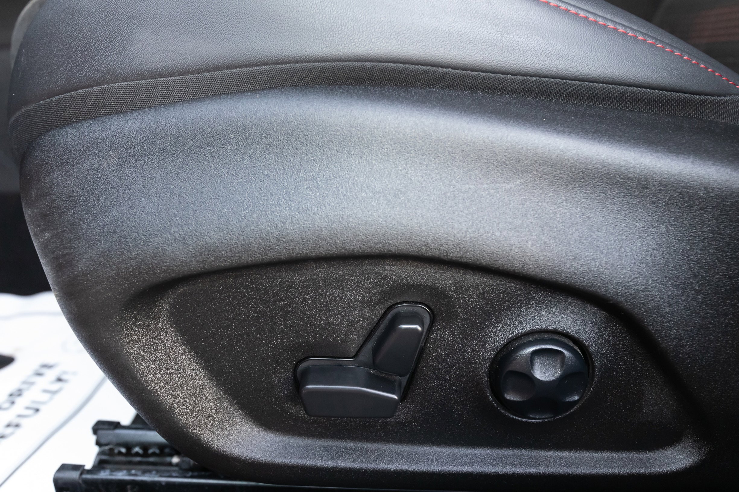 Used 2024 Dodge Hornet R/T image 11