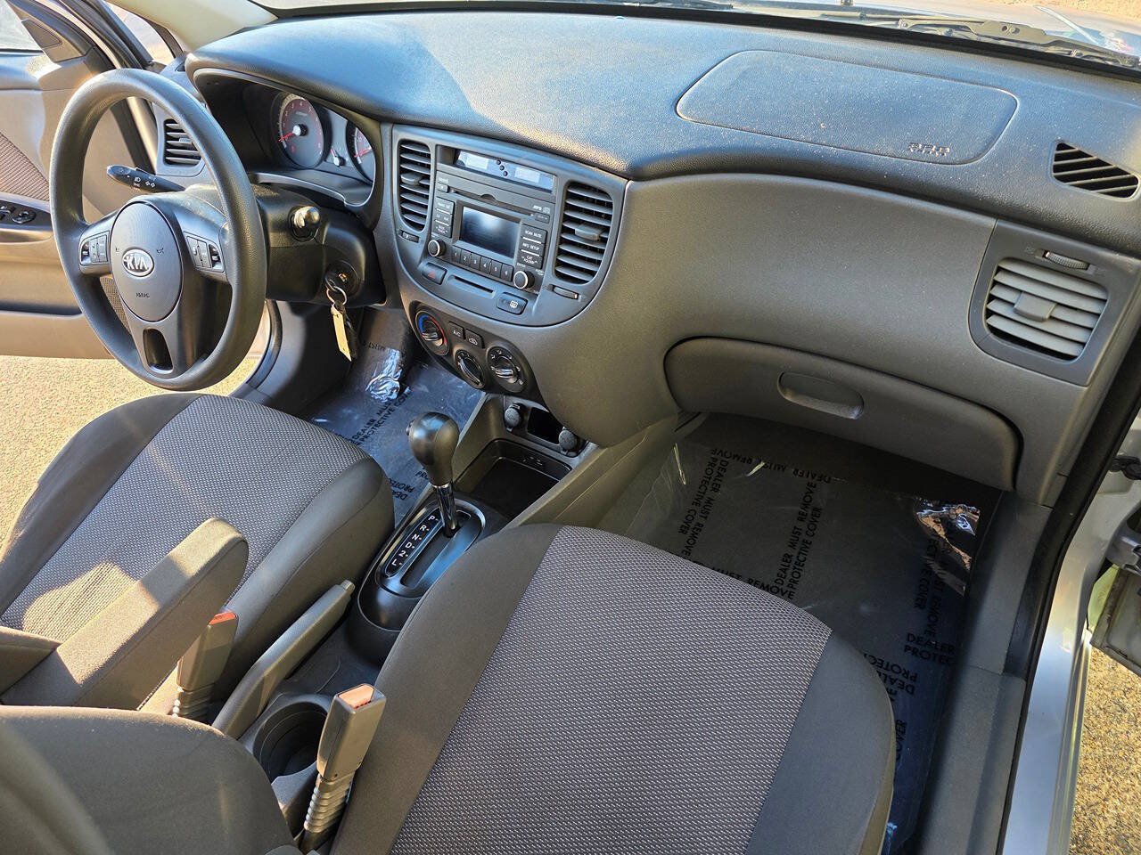 Used 2010 Kia Rio5 w/ Value Pkg FWD image 22
