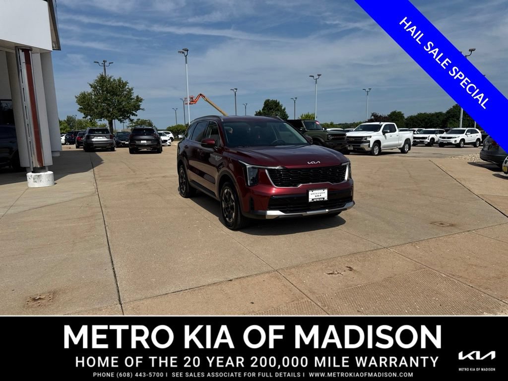 Used 2025 Kia Sorento S AWD/4WD image 7