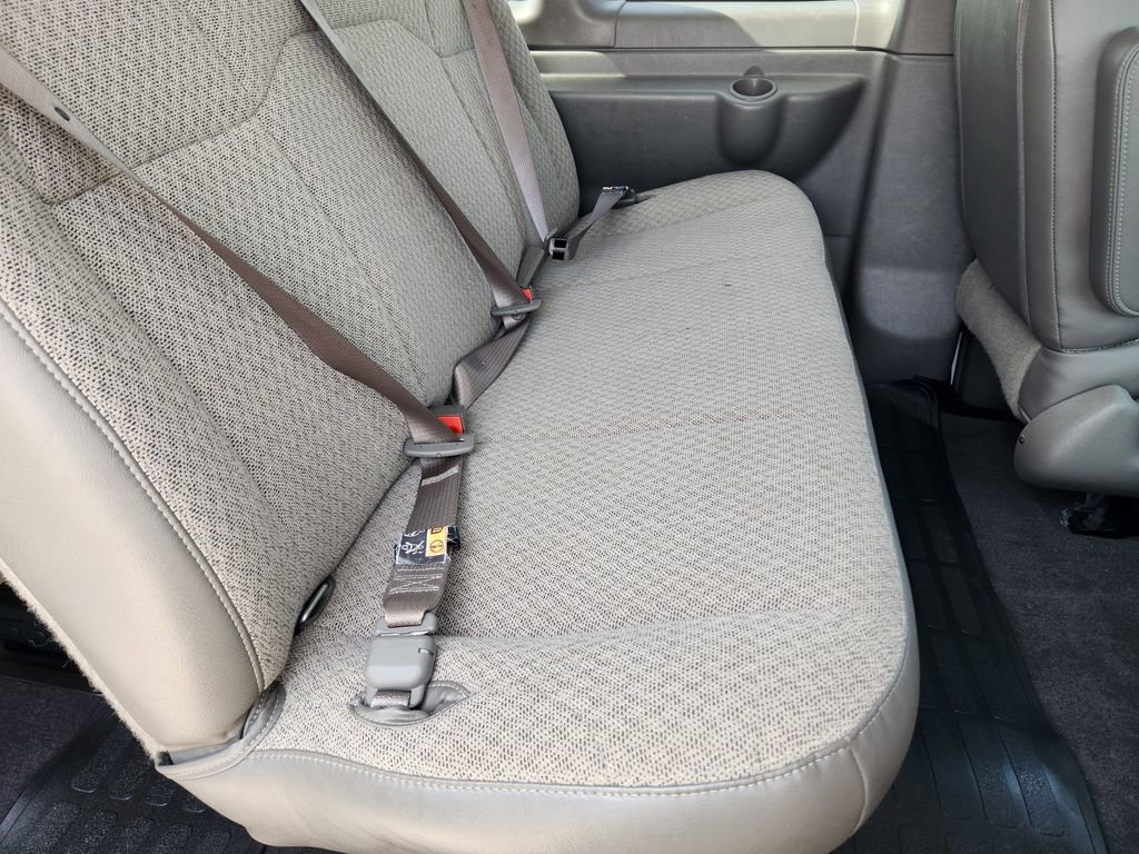 Certified 2025 Chevrolet Express 3500 LS RWD image 27
