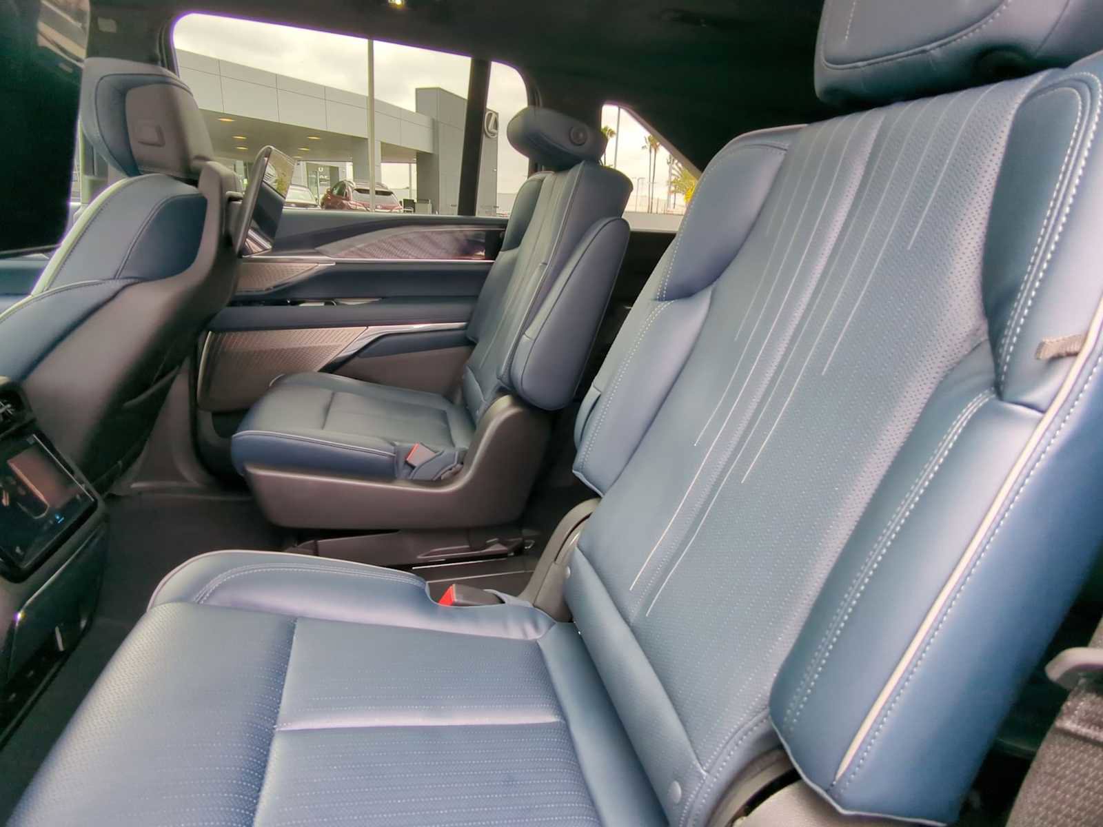 New 2025 Cadillac Escalade IQ Sport 2 image 25