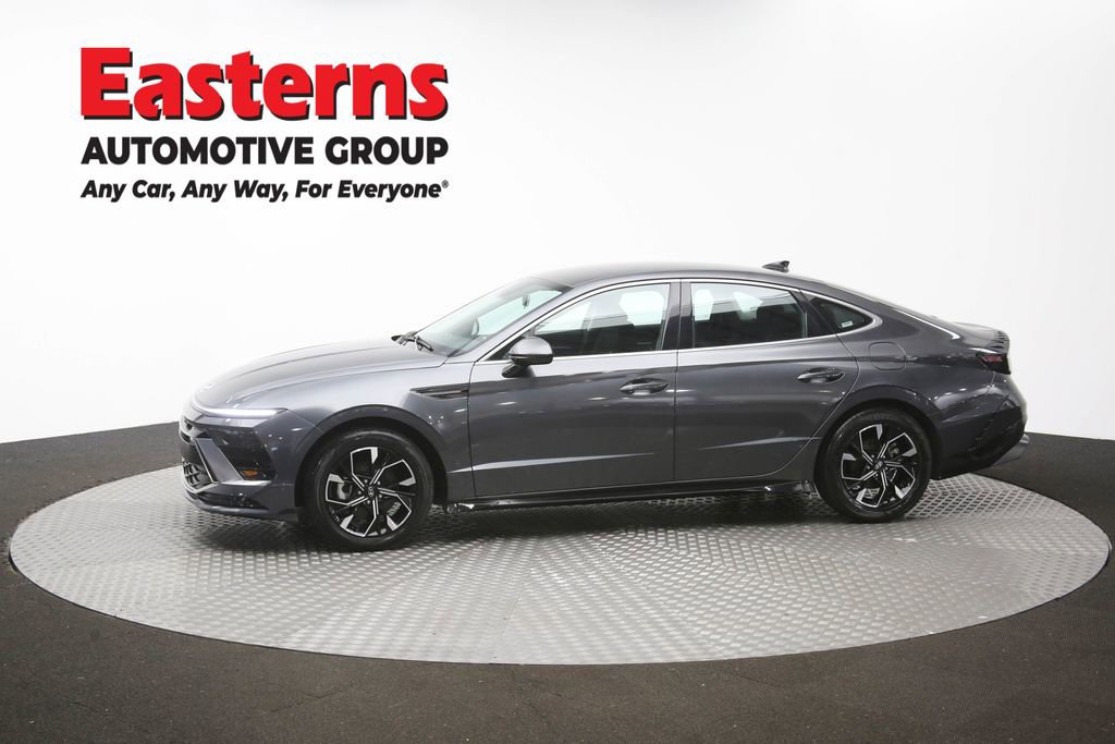 Used 2025 Hyundai Sonata SEL FWD image 59