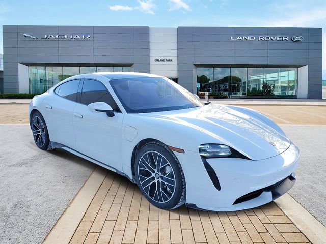 Used 2020 Porsche Taycan Turbo image 3