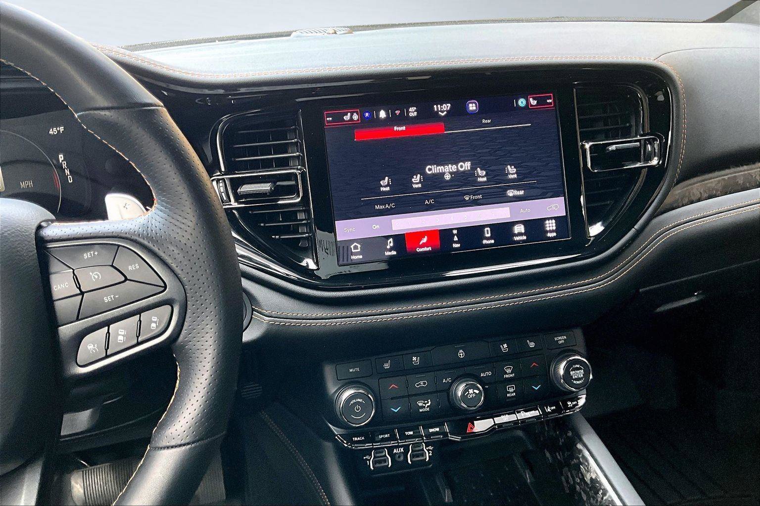 Certified 2025 Dodge Durango R/T AWD/4WD image 7