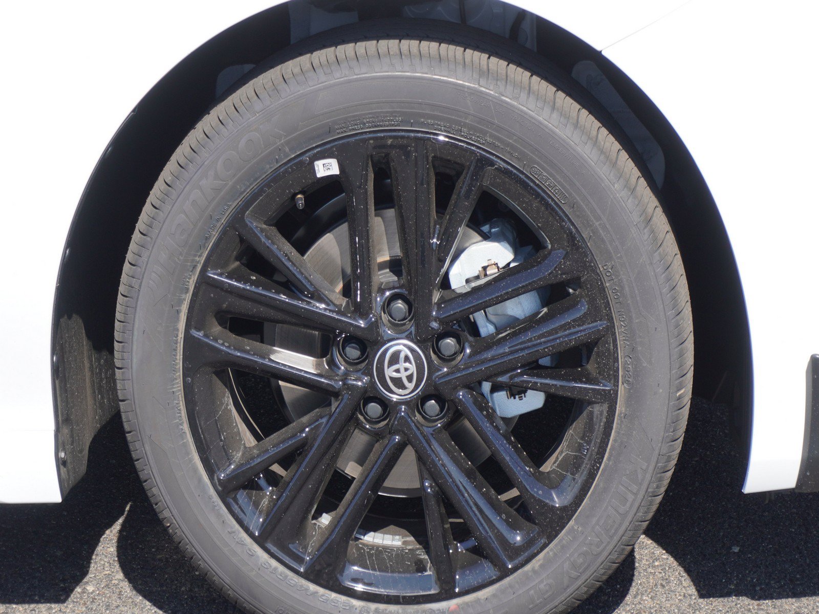New 2026 Toyota Camry SE AWD/4WD image 5