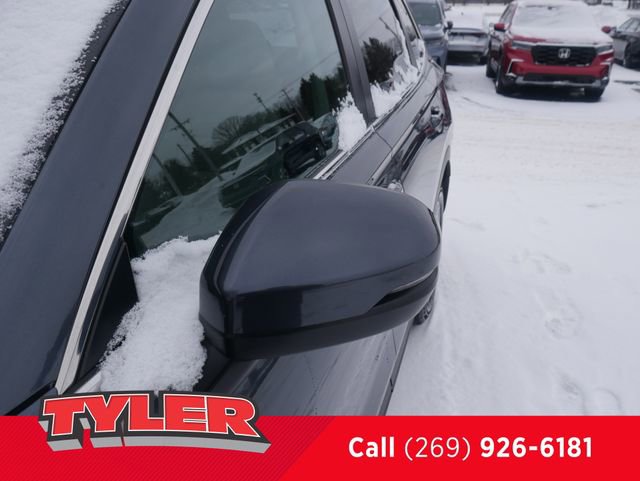 Used 2023 Honda CR-V EX image 11