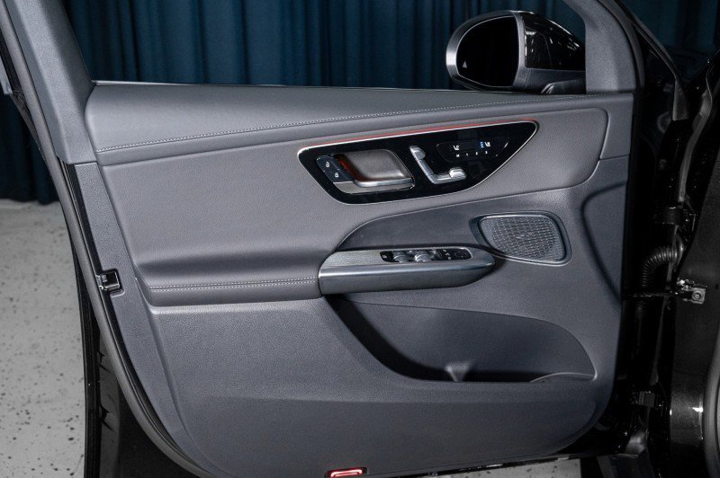 Certified 2026 Mercedes-Benz GLC 43 AMG 4MATIC image 12