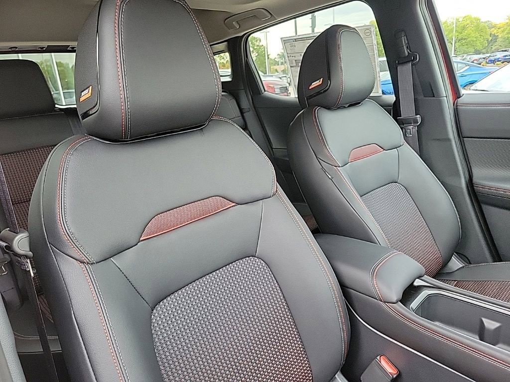 New 2026 Nissan Kicks SR w/ SR Premium Package AWD/4WD image 14