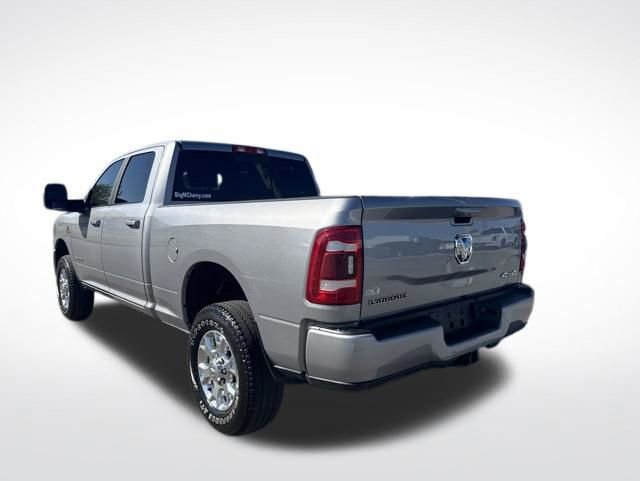 Used 2024 RAM 2500 Laramie AWD/4WD image 3