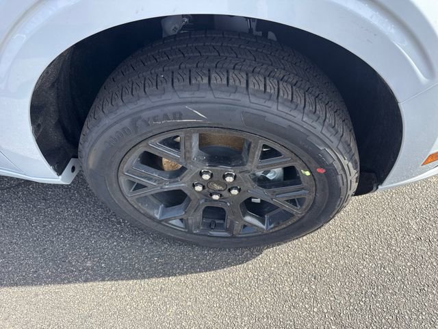 New 2026 Ford Maverick Lobo image 12