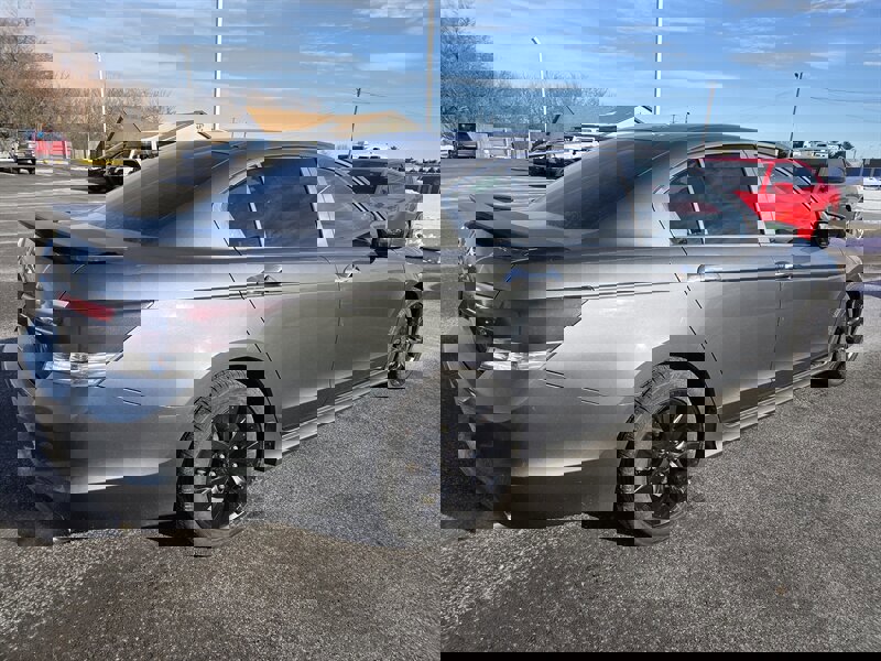 Used 2012 Honda Accord LX image 3