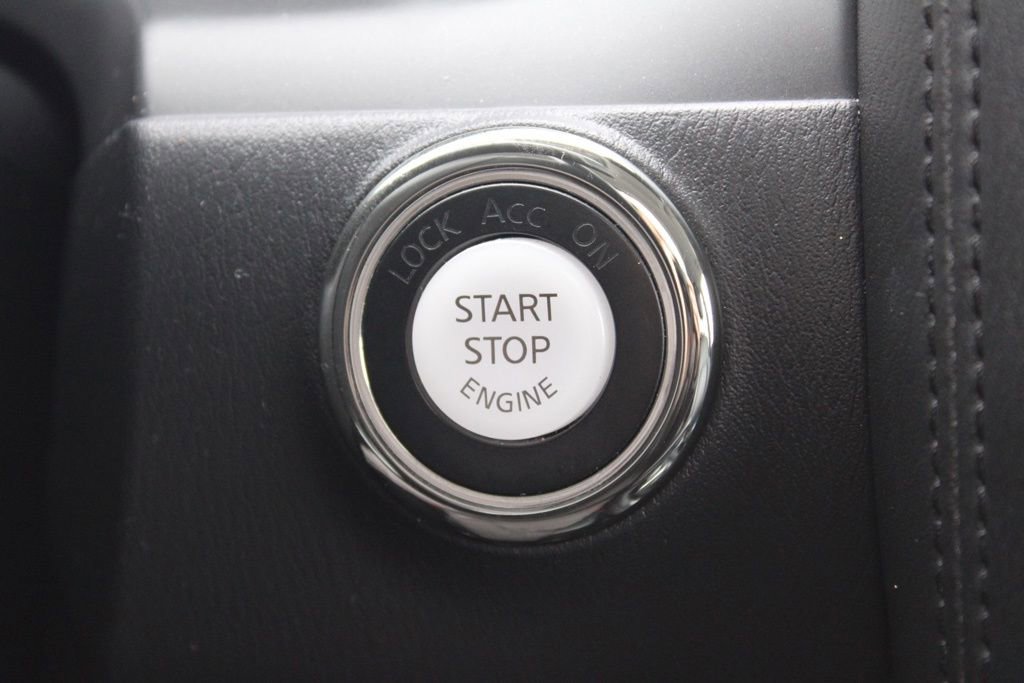 Used 2021 Nissan Armada SV image 30