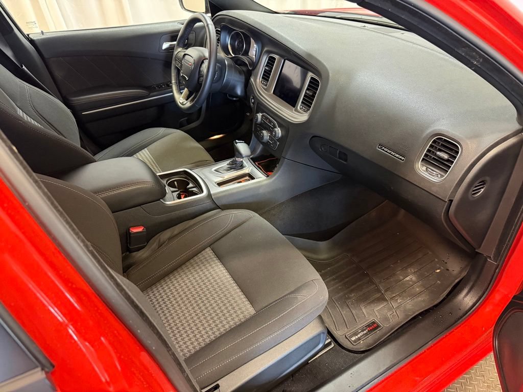Used 2023 Dodge Charger SXT w/ Cold Weather Package RWD image 17