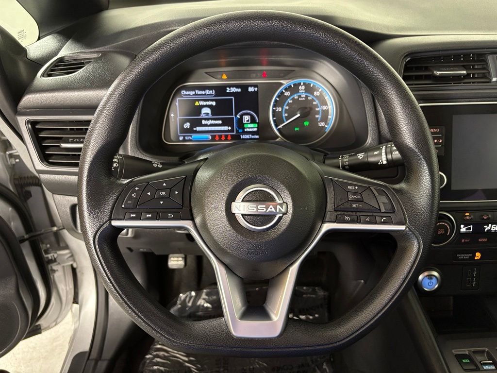 Used 2025 Nissan Leaf S FWD image 19