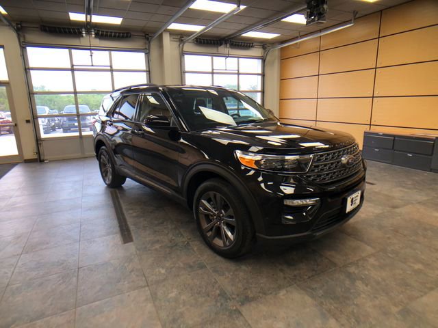 Certified 2024 Ford Explorer XLT w/ Equipment Group 202A AWD/4WD 360° Tour