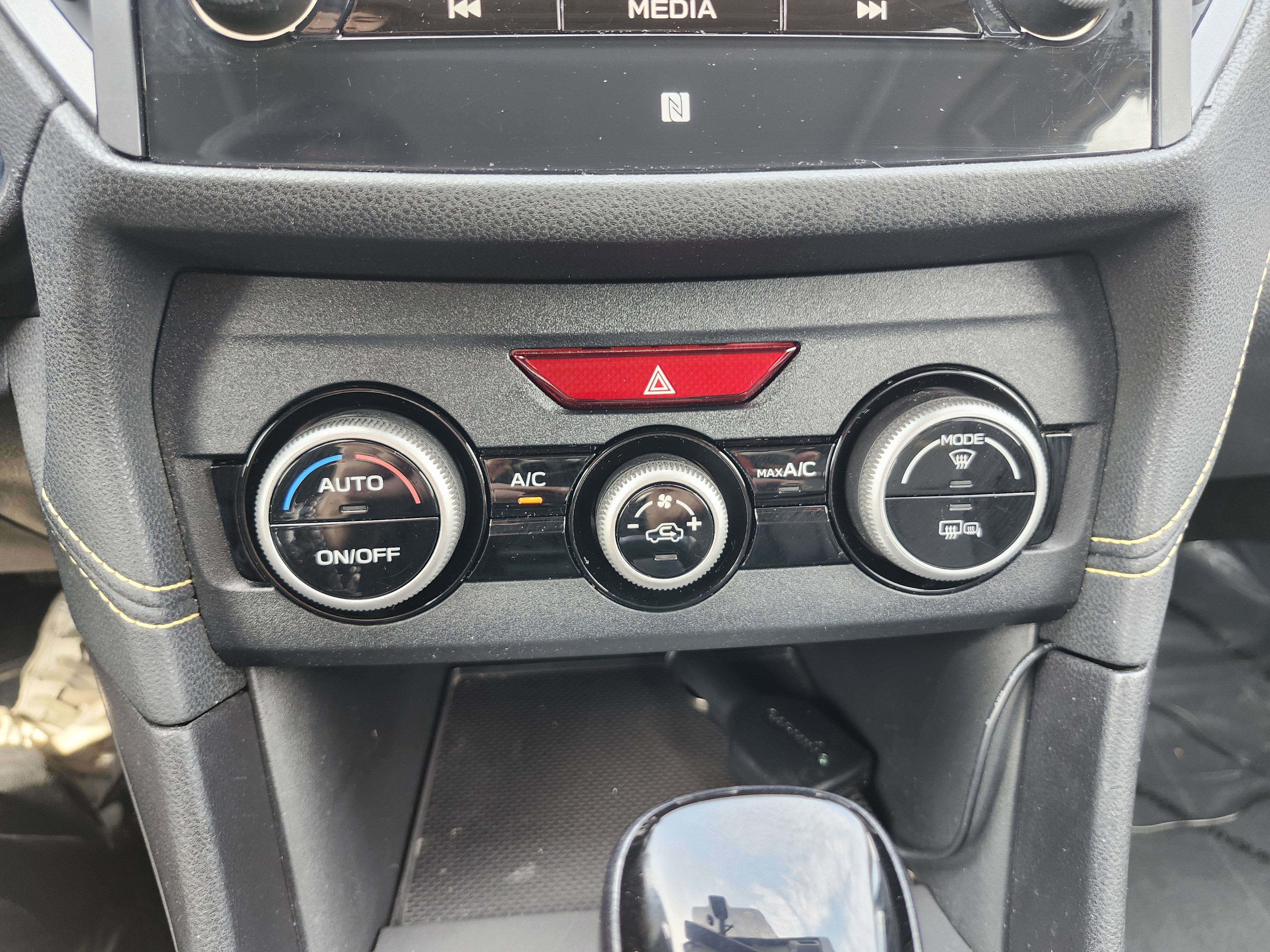 Used 2021 Subaru Crosstrek 2.5i Sport w/ Moonroof Package image 33