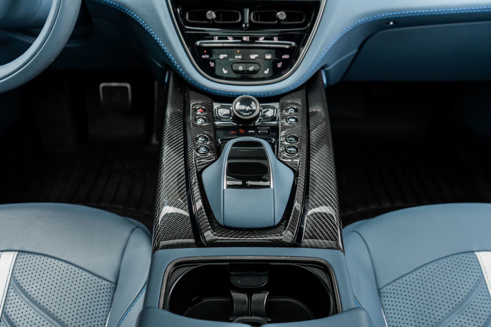 Used 2023 Aston Martin DBX 707 AWD/4WD image 33