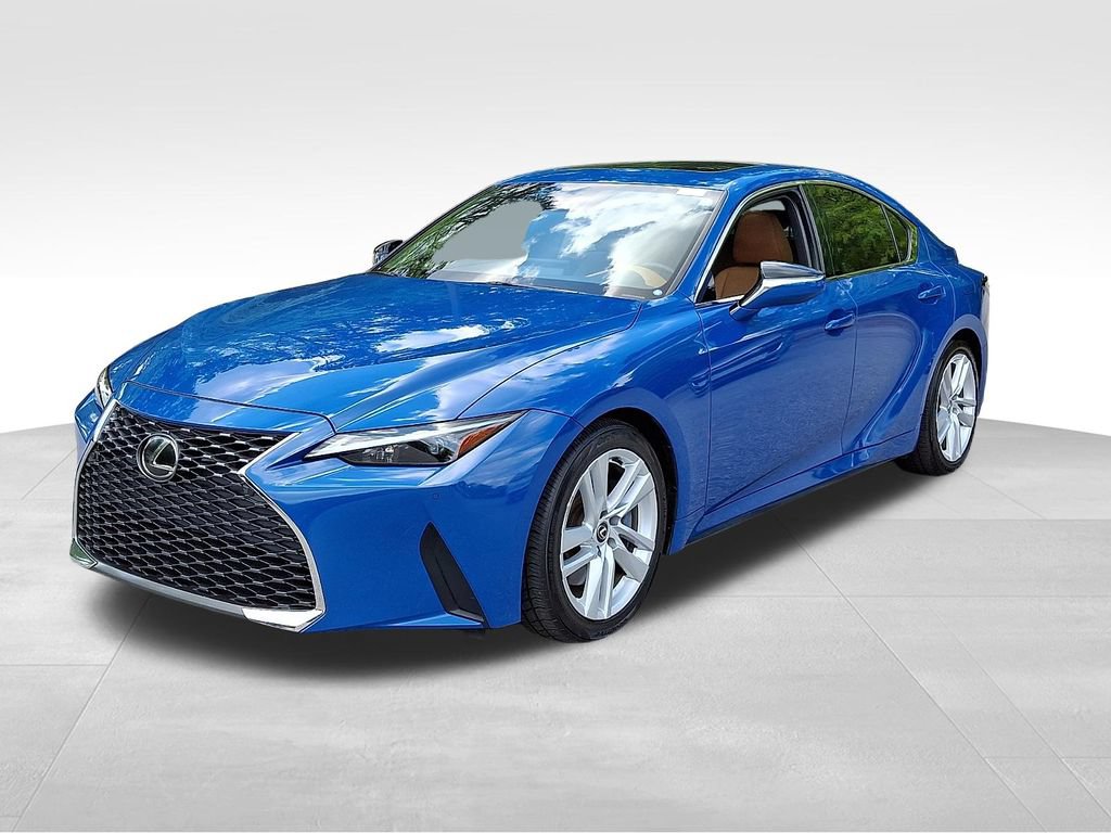 Used 2023 Lexus IS 300 w/ Comfort Package RWD image 3