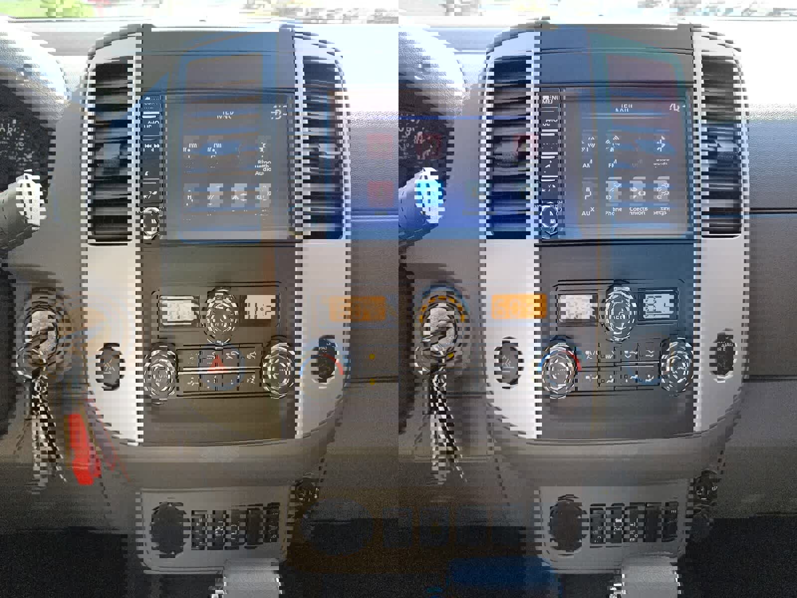 Used 2019 Nissan Frontier SV w/ Value Truck Package image 8