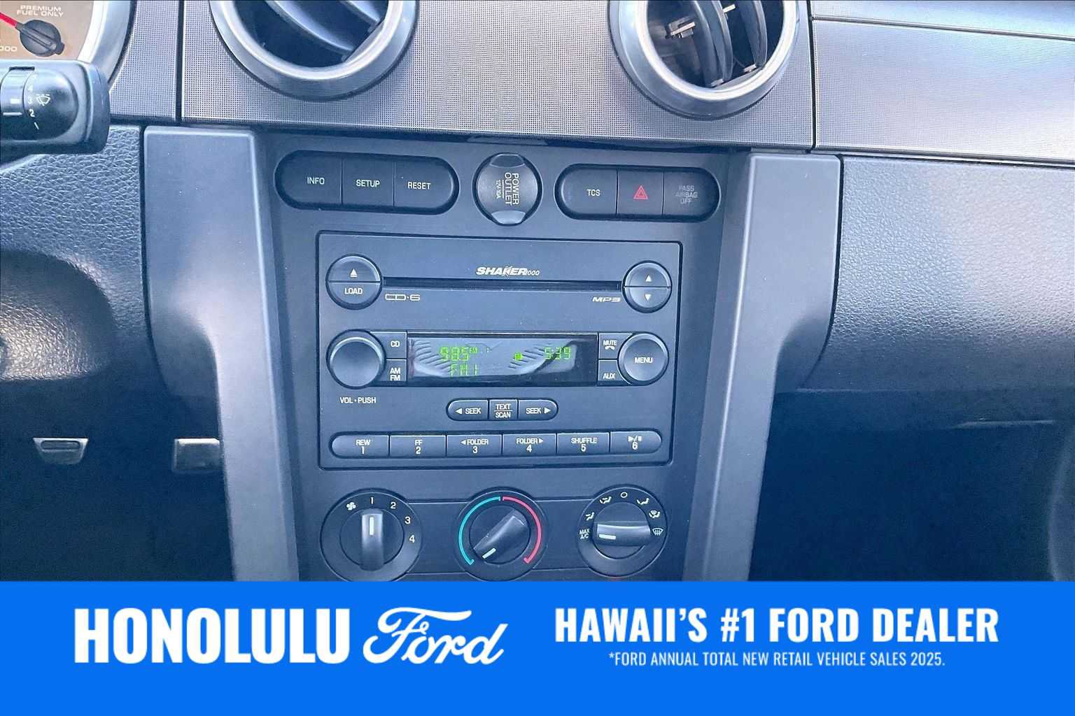 Used 2007 Ford Mustang Shelby GT500 RWD image 25