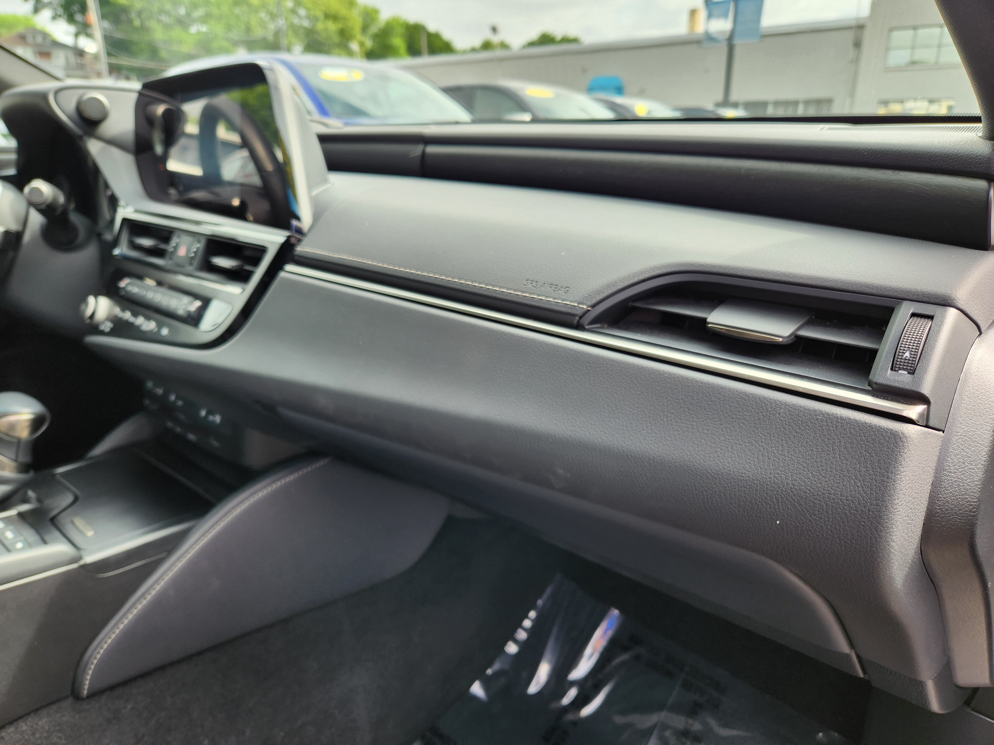 Used 2022 Lexus ES 350 w/ Premium Package FWD image 17